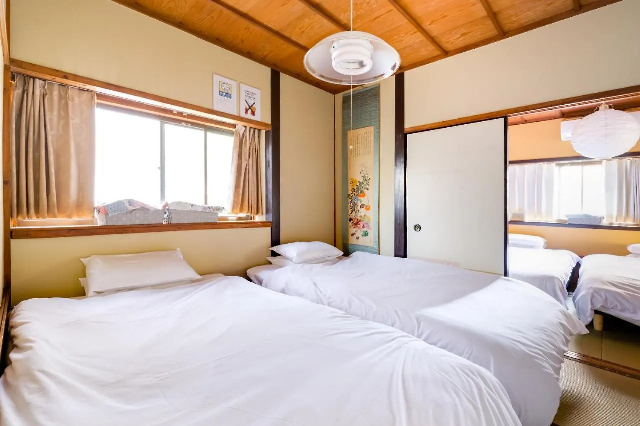 Family House Apartment Osaka 0*,
